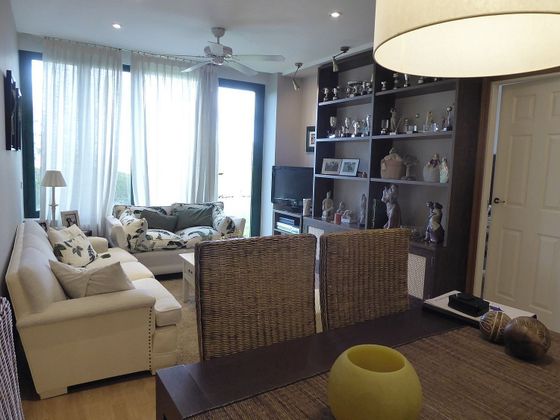 Foto 2 de Piso en venta en Zarapicos de 2 habitaciones con piscina y garaje