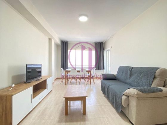 Foto 1 de Alquiler de piso en Alcabre - Navia - Comesaña de 2 habitaciones con terraza y garaje