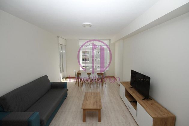 Foto 1 de Alquiler de piso en Alcabre - Navia - Comesaña de 2 habitaciones con terraza y garaje