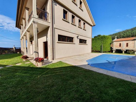 Foto 2 de Xalet en venda a Baiona de 7 habitacions amb terrassa i piscina