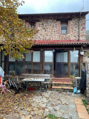 Foto 1 de Venta de chalet en Vegacervera de 2 habitaciones con garaje y jardín