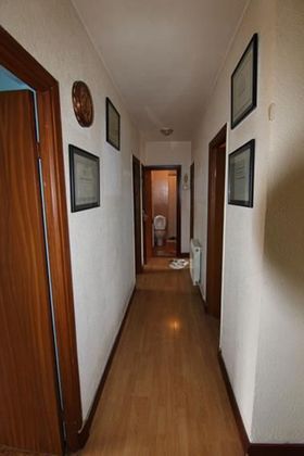 Foto 2 de Venta de piso en Asparrena de 3 habitaciones con balcón y calefacción