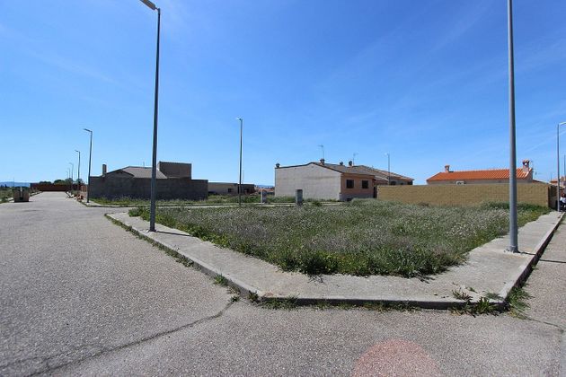 Foto 2 de Venta de terreno en Ajofrín de 217 m²