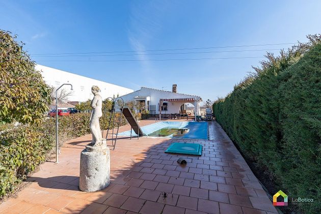 Foto 1 de Xalet en venda a Ajofrín de 4 habitacions amb terrassa i piscina
