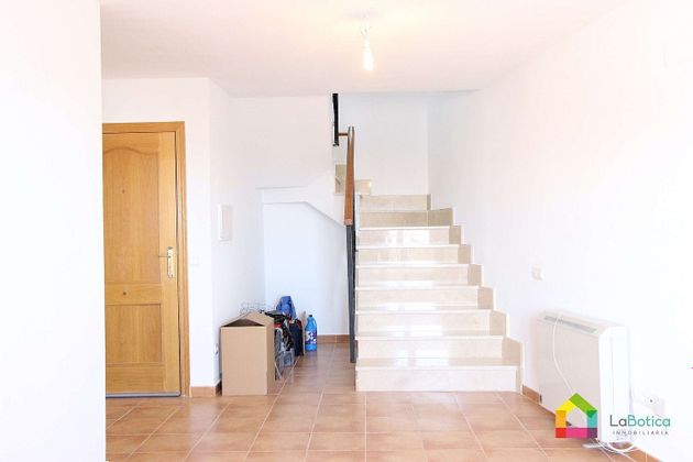 Foto 2 de Dúplex en venda a Olías del Rey de 2 habitacions amb garatge i balcó