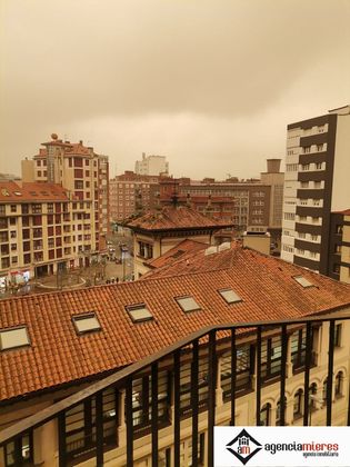 Foto 2 de Pis en lloguer a Centro - Gijón de 3 habitacions amb terrassa i calefacció