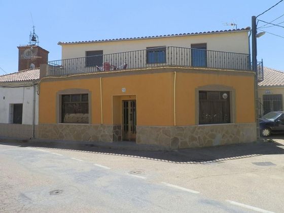 Foto 2 de Casa adosada en venta en Aldehuela de Yeltes de 5 habitaciones con terraza y calefacción