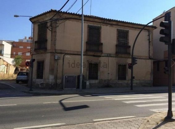 Foto 1 de Chalet en venta en Tejares -Chamberí - Alcades de 6 habitaciones con calefacción