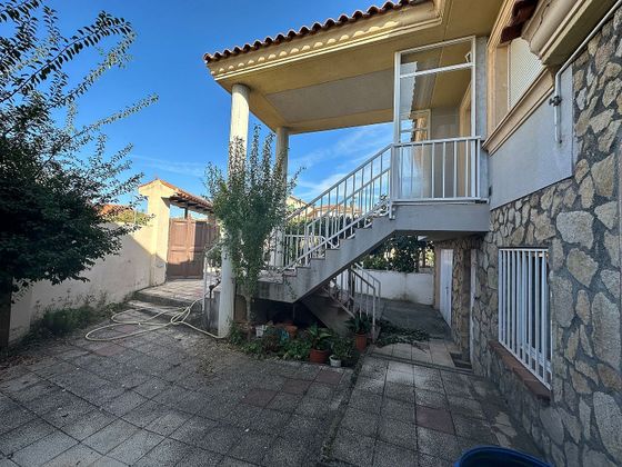 Foto 2 de Casa en venta en Villamayor de 2 habitaciones con terraza y piscina