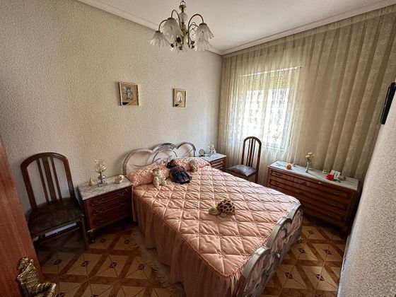Foto 2 de Pis en venda a Villares de la Reina de 3 habitacions amb terrassa