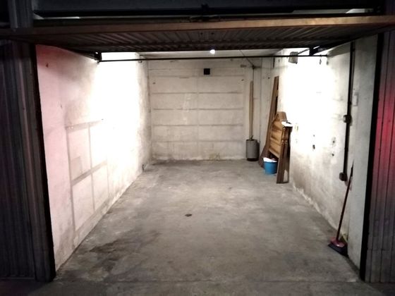 Foto 2 de Venta de garaje en calle Numa Guilhou de 16 m²