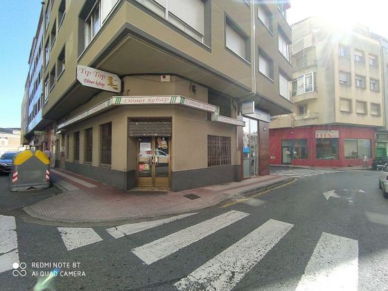 Foto 1 de Local en lloguer a calle Médico Amenedo Casabella de 71 m²