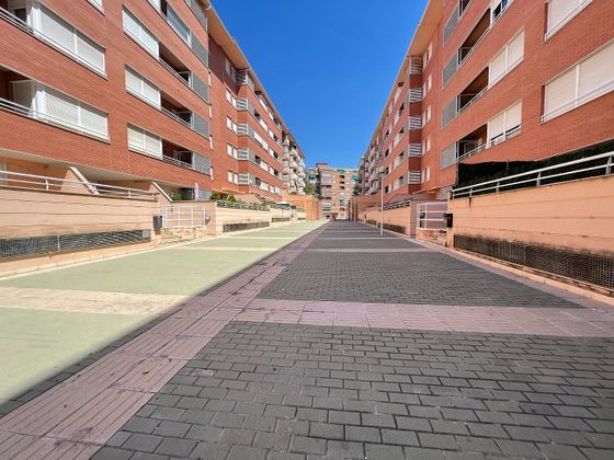 Foto 1 de Venta de dúplex en avenida Pascual Marquina de 5 habitaciones con terraza y garaje