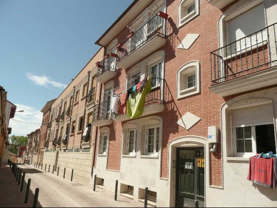 Foto 1 de Estudi en venda a Plaza de Toros - Las Tenerías amb mobles i balcó