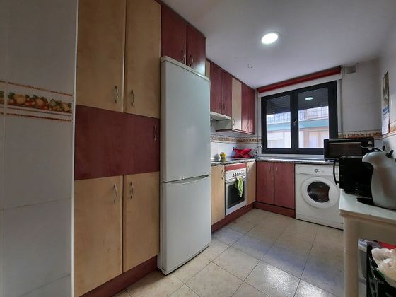 Foto 2 de Piso en venta en calle Agustina de Aragon de 2 habitaciones con calefacción y ascensor