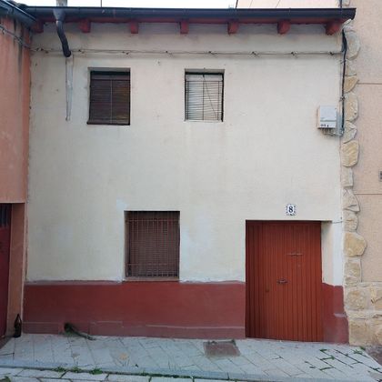 Foto 2 de Casa adossada en venda a calle Mansilla de 1 habitació i 77 m²