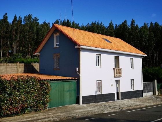 Foto 2 de Xalet en venda a calle Baleo de 5 habitacions amb terrassa i garatge