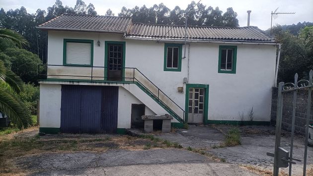 Foto 1 de Venta de casa en calle Lugar Aneiros de 3 habitaciones con terraza y garaje