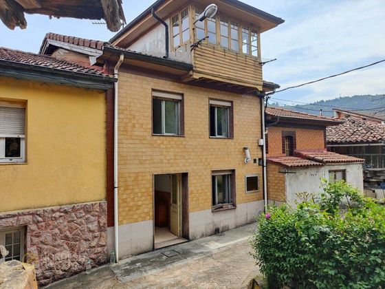 Foto 1 de Casa rural en venta en Riosa de 4 habitaciones con terraza