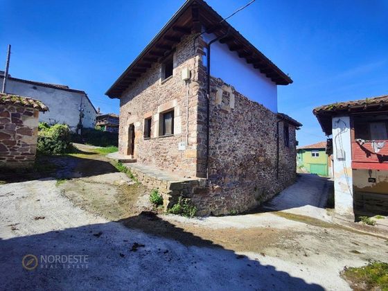 Foto 1 de Casa en venda a Parroquias surorientales de 3 habitacions amb garatge