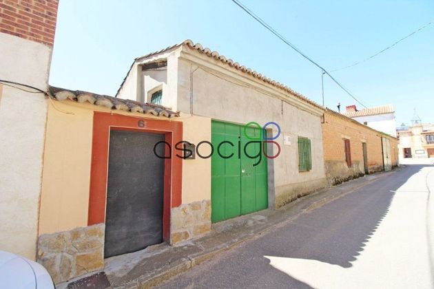 Foto 1 de Casa en venda a Robledillo de Mohernando de 4 habitacions amb garatge