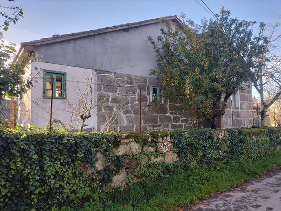 Foto 1 de Casa en venda a Amoeiro de 4 habitacions amb terrassa i jardí