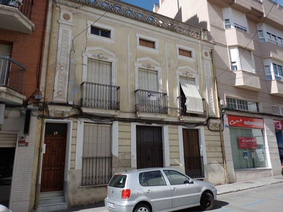 Foto 1 de Pis en venda a Almansa de 3 habitacions amb terrassa i balcó