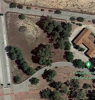 Foto 1 de Venta de terreno en Almansa de 527 m²