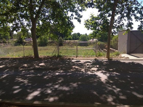 Foto 2 de Venta de terreno en Almansa de 550 m²