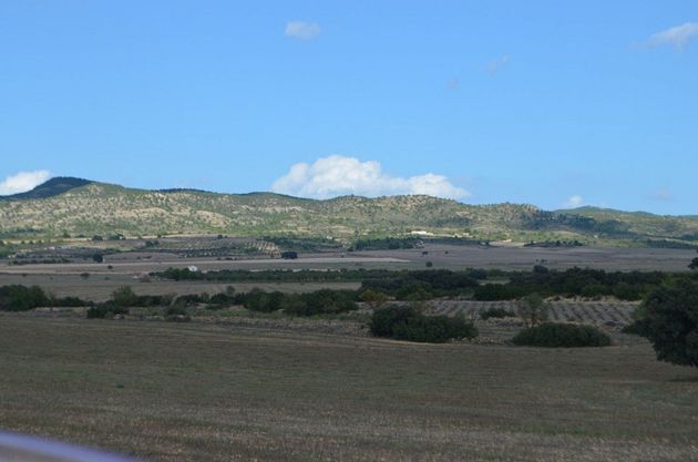 Foto 1 de Venta de terreno en Almansa de 16700 m²