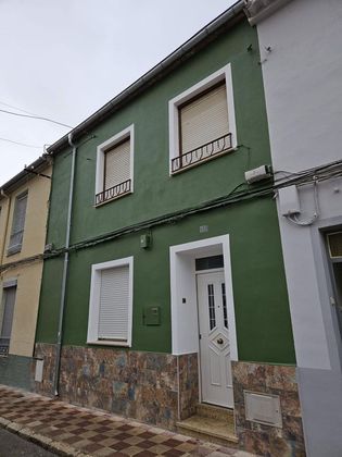 Foto 2 de Xalet en venda a Almansa de 5 habitacions amb terrassa i balcó