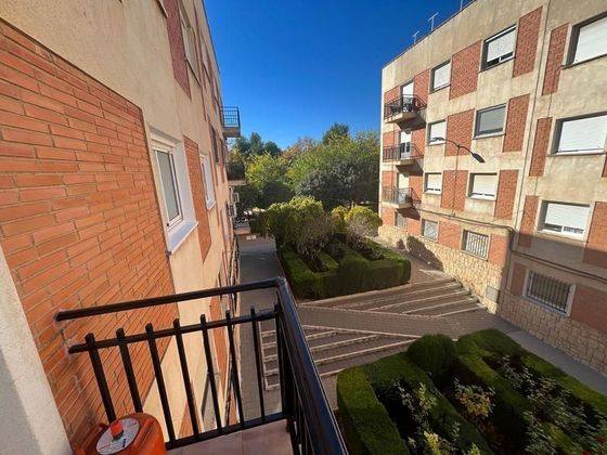 Foto 1 de Pis en venda a Almansa de 4 habitacions amb terrassa i garatge
