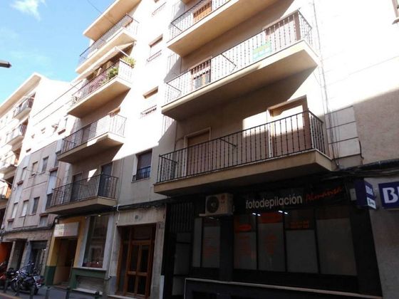 Foto 1 de Àtic en venda a Almansa de 3 habitacions amb terrassa i balcó