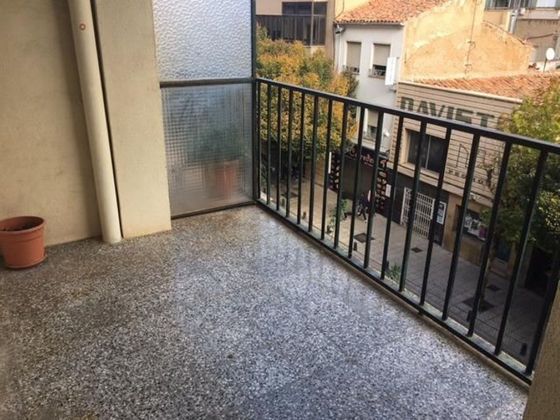 Foto 1 de Venta de piso en Almansa de 4 habitaciones con balcón