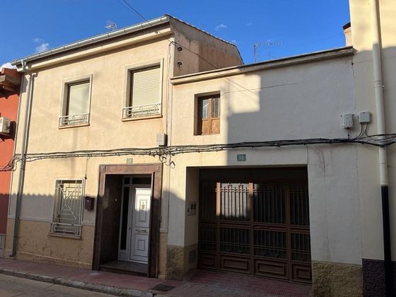 Foto 1 de Casa en venda a Almansa de 3 habitacions i 253 m²
