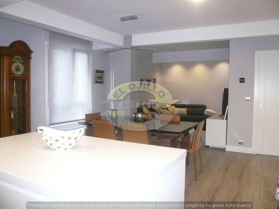 Foto 1 de Pis en venda a Portugalete de 2 habitacions amb terrassa i calefacció