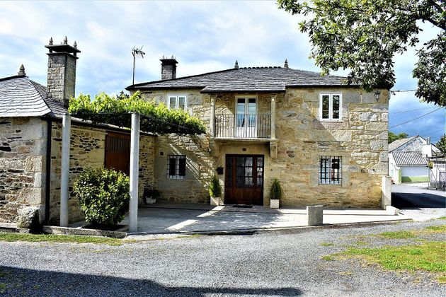 Foto 2 de Xalet en venda a Friol de 4 habitacions amb garatge i jardí