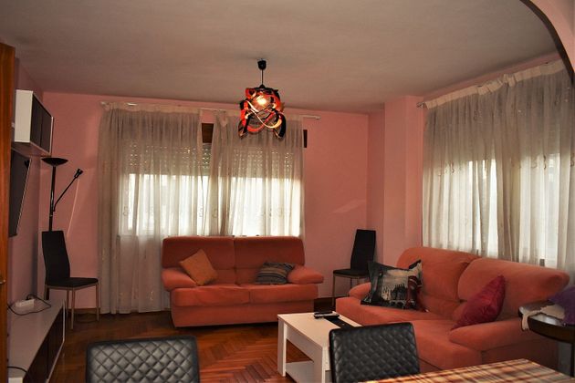 Foto 2 de Piso en venta en Paradai de 3 habitaciones con garaje y balcón