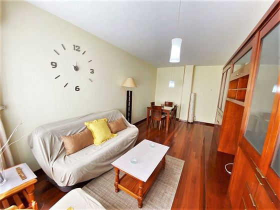 Foto 2 de Venta de piso en Residencia - Abella de 3 habitaciones con garaje y calefacción