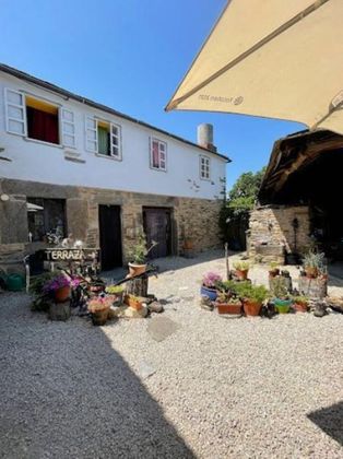 Foto 2 de Xalet en venda a calle Vilacha de 5 habitacions amb terrassa i jardí