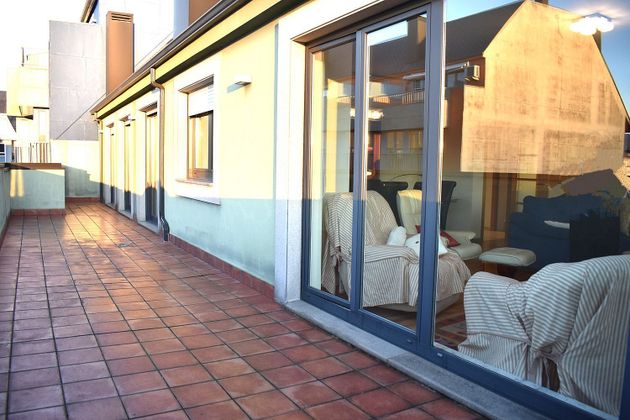 Foto 1 de Ático en venta en Sarria de 4 habitaciones con terraza y garaje