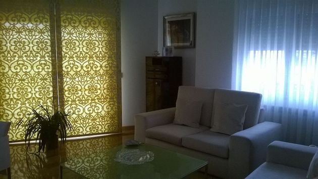 Foto 2 de Pis en venda a Centro - Salamanca de 3 habitacions amb garatge i mobles