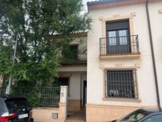 Foto 2 de Casa adossada en venda a Villa de Don Fadrique (La) de 4 habitacions amb terrassa i garatge