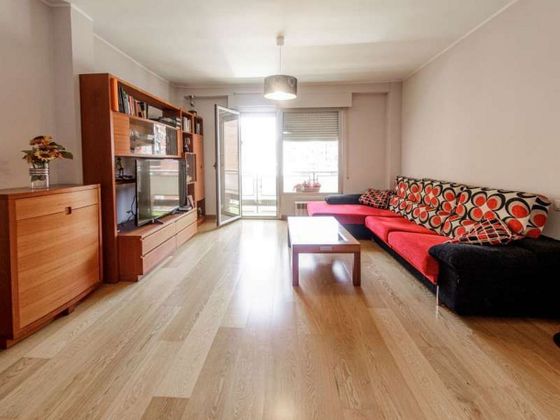 Foto 1 de Venta de dúplex en Centro - Logroño de 3 habitaciones con terraza y garaje