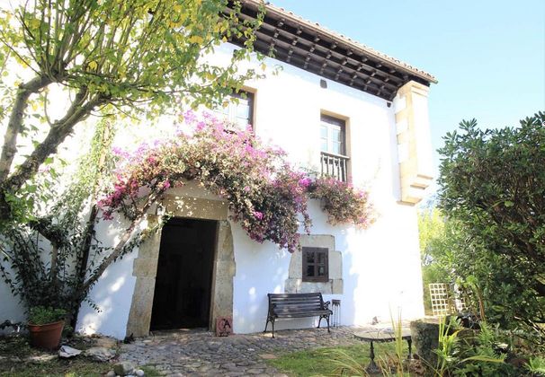 Foto 1 de Casa en venda a Ribadedeva de 8 habitacions amb terrassa i jardí