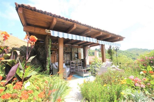 Foto 2 de Xalet en venda a San Martín del Rey Aurelio de 4 habitacions amb terrassa i garatge