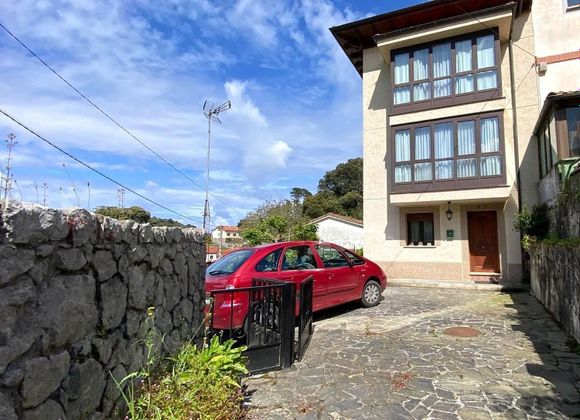 Foto 1 de Casa en venda a Posada-Barro de 2 habitacions amb terrassa i jardí