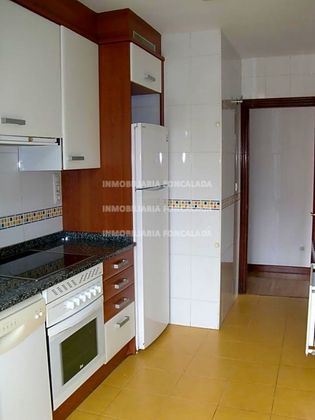 Foto 1 de Venta de piso en Huca - Prados de 2 habitaciones con garaje y ascensor