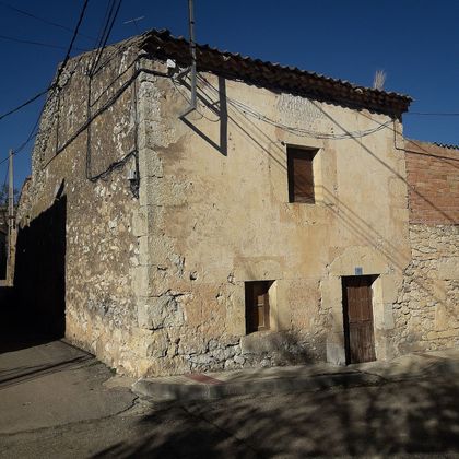 Foto 2 de Casa en venda a Sequera de Haza (La) de 3 habitacions i 446 m²