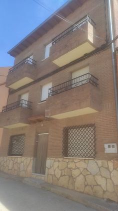 Foto 1 de Casa en venta en calle Vallejo de 7 habitaciones con balcón y calefacción